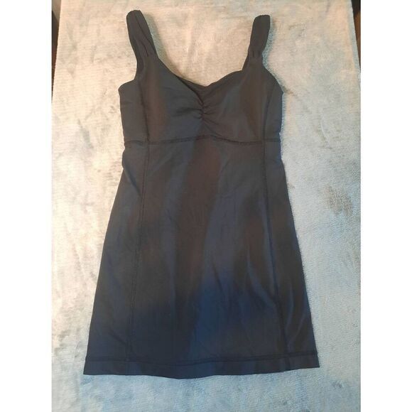 lululemon athletica Tops - Lululemon Aria Tank Top Ruched Scoop Back Black Size 6